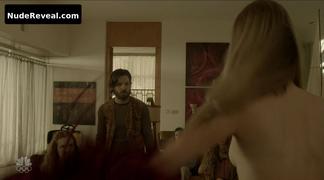 EMMA DUMONT nude in Aquarius