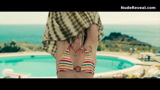 KIRA MIRO nude in I Hate Summer