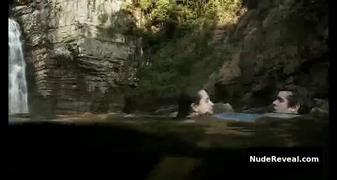 JULIA BERNAT nude in Felizes para Sempre?
