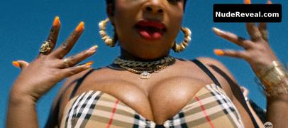 NATURI NAUGHTON nude in Queens
