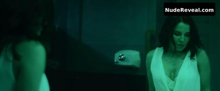 STEPHANIE SIGMAN nude in Follow