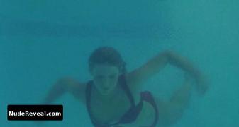 CLAIRE DANES nude in Brokedown Palace
