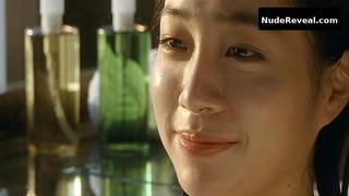 LEE MIN-JUNG nude in Searching For The Elephant