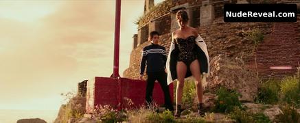 PENELOPE CRUZ nude in Zoolander 2