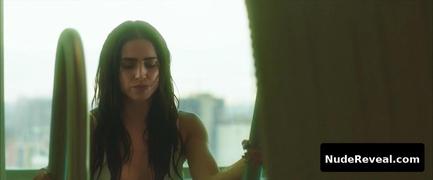 BARBARA DE REGIL nude in Ni Tu Ni Yo