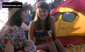 LORI LOUGHLIN nude in Back to the Beach