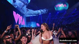 ADDISON RAE nude in MTV Video Music Awards
