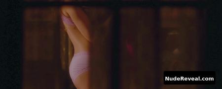 CHRISTINA AGUILERA nude in Burlesque
