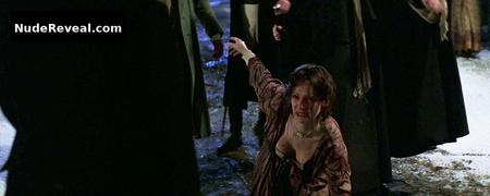 UMA THURMAN nude in Les miserables