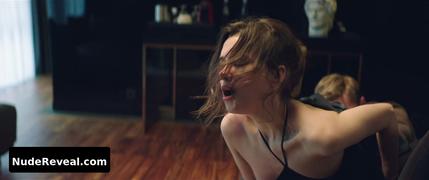 ANGELINA ZAGREBINA nude in Pochemu ty?