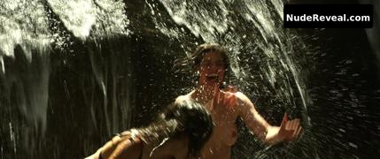 IRENE JACOB nude in Salaud, On T