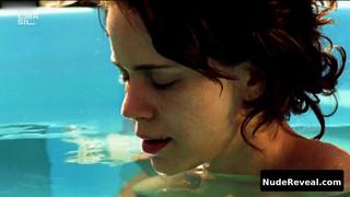 LEANDRA LEAL nude in Eden