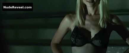 KRISTEN HAGER nude in Aliens vs. Predator: Requiem