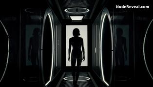 SHAILENE WOODLEY nude in Allegiant