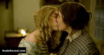 KATE WINSLET nude in Ammonite