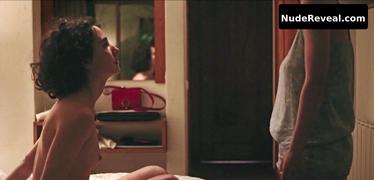 LEONOR VASCONCELOS nude in Living Bad