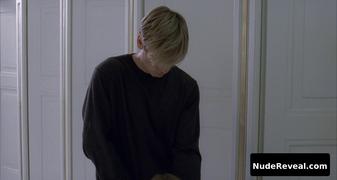 ISABELLE HUPPERT nude in La pianiste