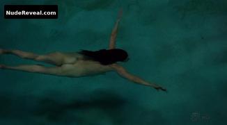 MARY-LOUISE PARKER nude in Weeds