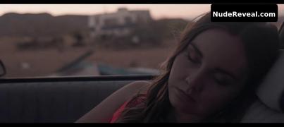 LIANA LIBERATO nude in Dig