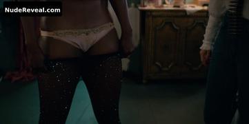 SYDELLE NOEL nude in GLOW