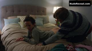 ELIZABETH REASER nude in Easy