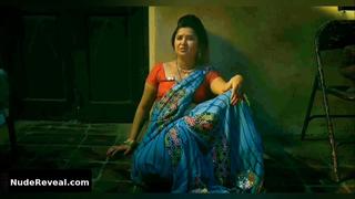 TEJASWINI PANDIT nude in Raanbaazaar