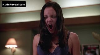 ANNA FARIS nude in Scary Movie
