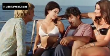 EDWIGE FENECH nude in Top Sensation