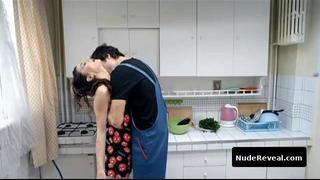 HATICE ASLAN nude in Hatice Aslan