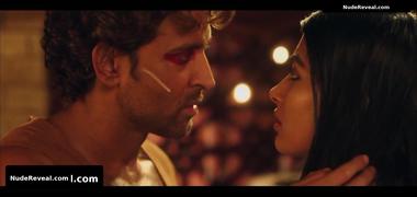 POOJA HEGDE nude in Mohenjo Daro