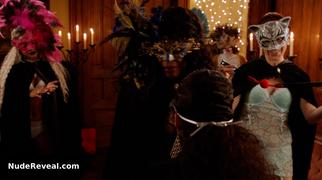 CARRIE PRESTON nude in Claws