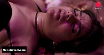 RAJNI MEHTA nude in Paglet