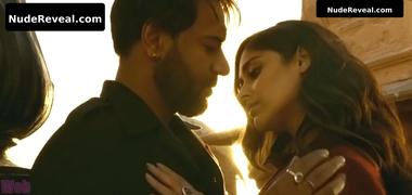 ILEANA DCRUZ nude in Baadshaho