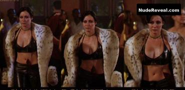 SHANNEN DOHERTY nude in Charmed