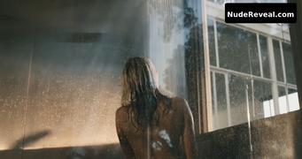 MILEY CYRUS nude in Flowers