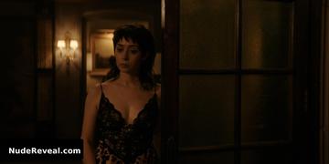 CRISTIN MILIOTI nude in The Penguin