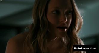 AMANDA SEYFRIED nude in Chloe