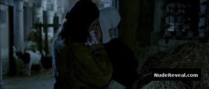 SCARLETT JOHANSSON nude in Girl with a Pearl Earring