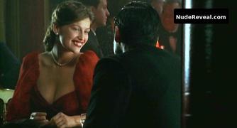 LAETITIA CASTA nude in La bicyclette bleue