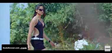 ANUSHKA SHETTY nude in Billa Telugu