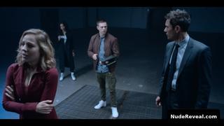MACKENZIE PORTER nude in Travelers