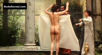 CAROLE BOUQUET nude in Dagobert