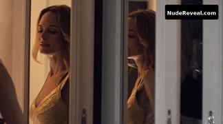 HEATHER GRAHAM nude in Flaked