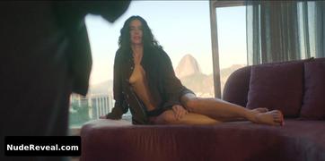 BRUNA MARQUEZINE nude in Benefits with Friends