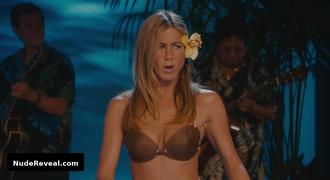 JENNIFER ANISTON nude in Just Go with It