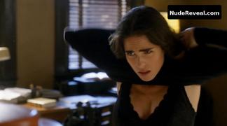KARLA SOUZA nude in How to Get Away with Murder
