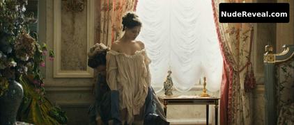 LEA SEYDOUX nude in Farewell, My Queen