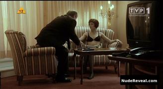 AGNIESZKA GROCHOWSKA nude in Zaginiona