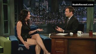 LAUREN GRAHAM nude in Late Night with Jimmy Fallon