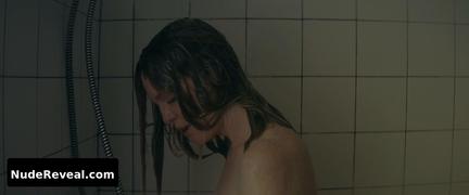 JULIANNE MOORE nude in Gloria Bell